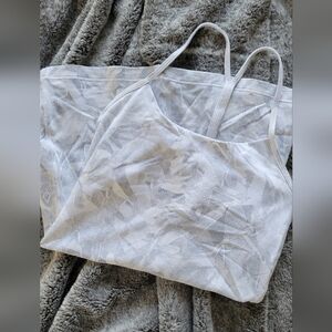 Lululemon Flow Y Tank